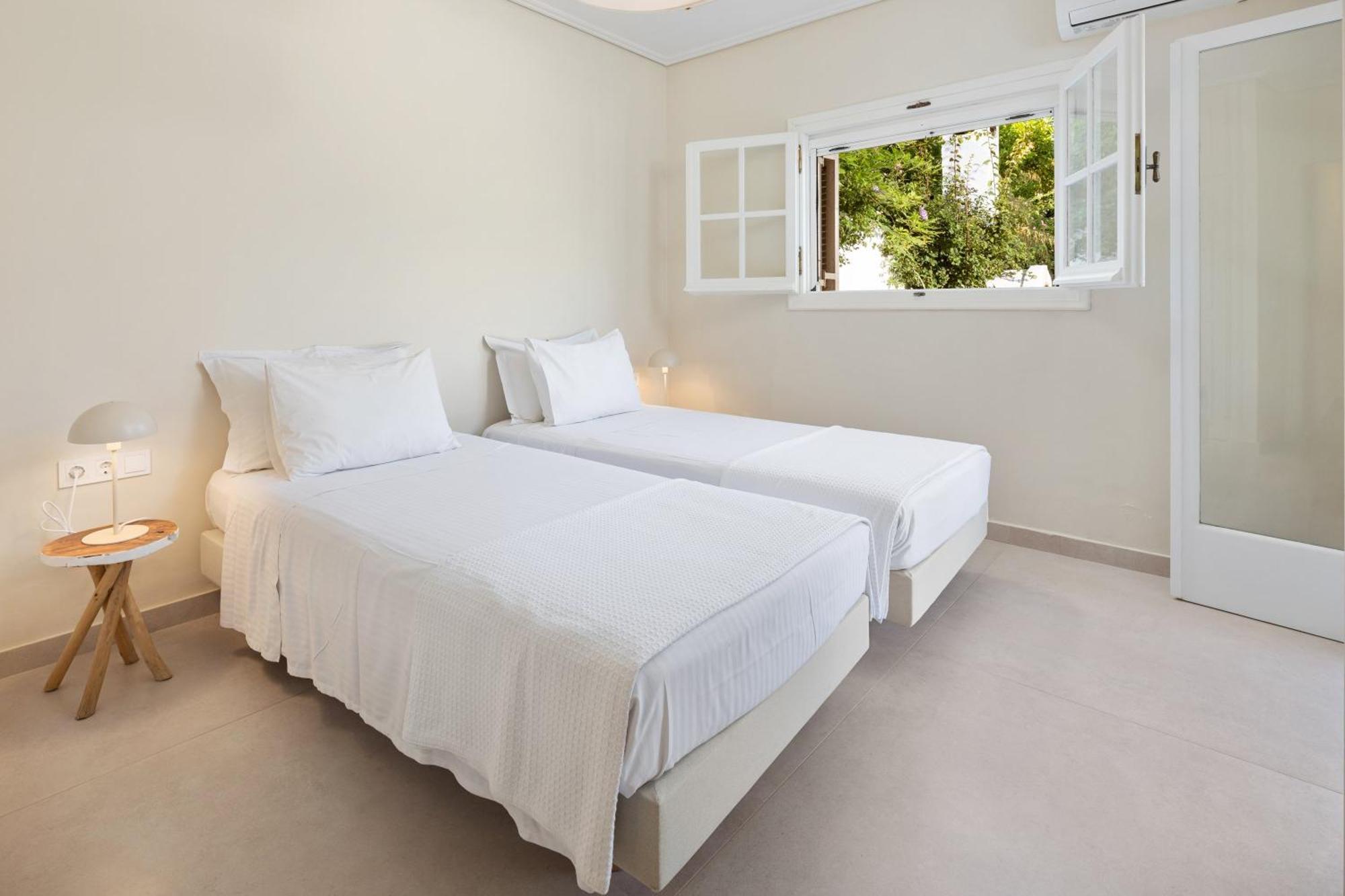 Ionian Garden Villas - Villa Pietra ベニテス エクステリア 写真